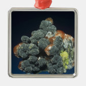 Descloizite auf Kalzit Silbernes Ornament (Vorne)