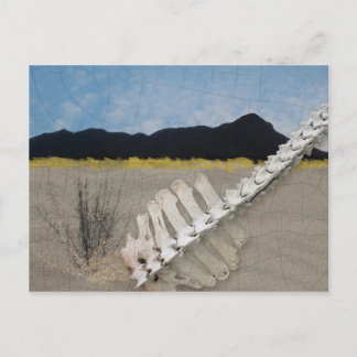 Desert Iconic in der Art von Georgia O'Keeffe. Postkarte