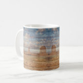 Desert Landscape Sandstone Buttes And Heavenly Sky Kaffeetasse (Vorderseite Links)