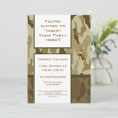 Desert Tan Military Camouflage Party Einladung (Stehend Vorderseite)