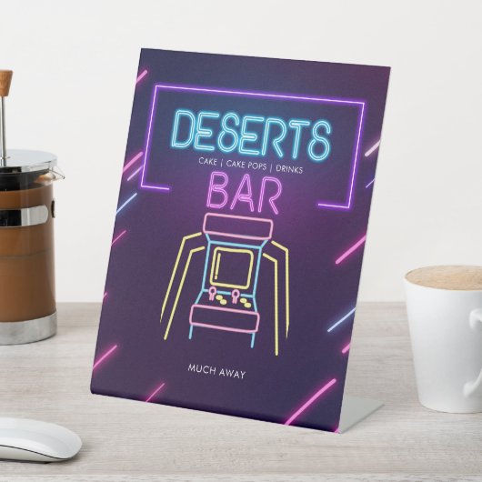 Deserts Bar Neon Arcade Video Games Birthday Sign Sockelschild (In SItu)