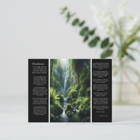 DESIDERATA Emerald Falls: Ein Friedlicher Rückzug Postkarte (Stehend Vorderseite)