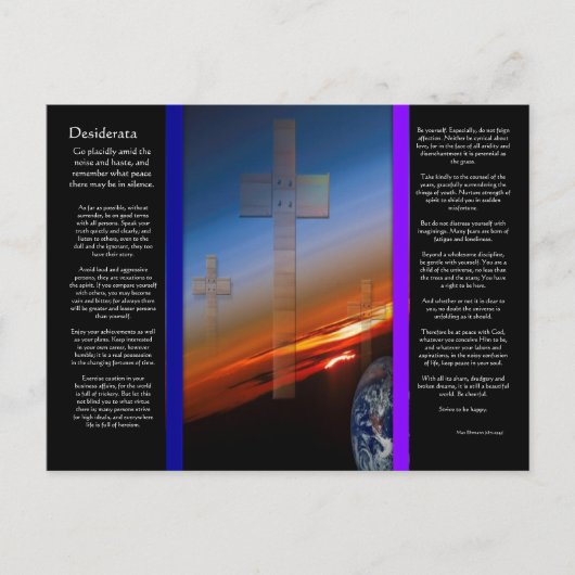 DESIDERATA-Kreuze über der Erd-Postkarte Postkarte (Vorderseite)