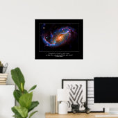 Desiderata Zitat - Barred Spiral Galaxy NGC 1672 Poster (Heimbüro)