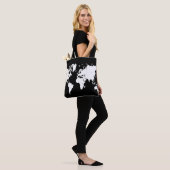 Design 69 Weltkarte Schwarz-weiß Tasche (Am Model)
