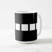 Design auf weißem Quadrat Kaffeetasse (VorderseiteRechts)