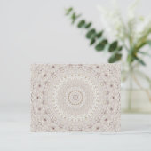 Design Beige und Taupe Mandala Postkarte (Stehend Vorderseite)