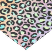 Design der iridescent Leopard-Serie 6 Tischdecke (Schrägansicht)
