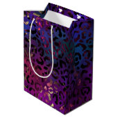 Design der Leopard Paint Serie 16 Mittlere Geschenktüte (Rückseite Schrägansicht)