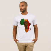 Design der panafrikanischen Raised Fist & Africa-K T-Shirt (Vorne ganz)