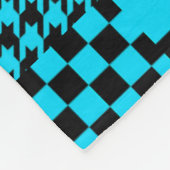 Design der Patchwork-Muster in Blau-Schwarz Fleecedecke (Ecke)
