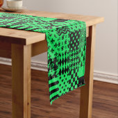 Design der Patchwork-Muster in grün schwarz Kurzer Tischläufer (Beispiel)