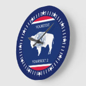Design der personalisierten Wyoming State-Flagge a Große Wanduhr (Winkel)