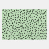 Design der schwarzen Alphabet-Buchstaben Geschenkpapier Set (Vorderseite)