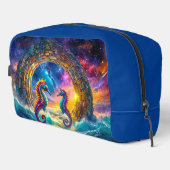 Design der StarGate-Seepferde von Rich AMeN Gill Waschbeutel (Rechte Ecke)