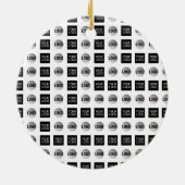 Design des geometrischen 2 Logo-Musters Keramik Ornament (Hinten)