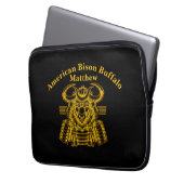 Design des Golden Bison Warriors in Samurai Armor Laptopschutzhülle (Vorderseite Links)