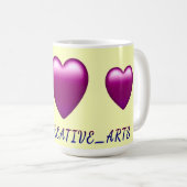 Design des Maroon-Herzens "Ratti_Creative_Arts" Kaffeetasse (VorderseiteRechts)