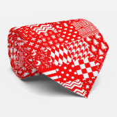 Design des Patchwork-Designs für Red White Mixed P Krawatte (Gerollt)