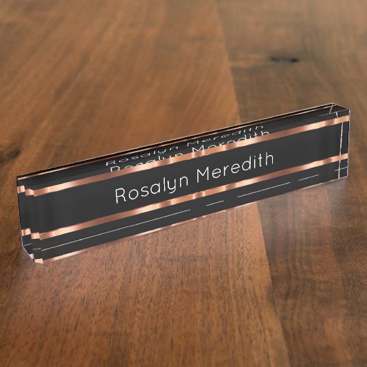 Design des Schreibtisches für eine Rose Monogram-F Namensplakette (Seite)