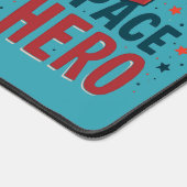 Design für das nächste Raumschiff Retro Schreibtischunterlage (Ecke)