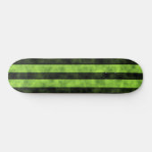 Design für grüne und schwarze Streifen Skateboard (Horizontal)