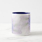 Design für lila und blaue Lacy-Abstrakte Blume Zweifarbige Tasse (Mittel)