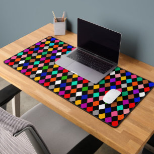 Design für mehrfarbiges Harlequin Diamonds Schreibtischunterlage