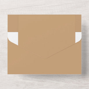 Design mit braunem Hintergrund und weißer Grenze All In One Einladung