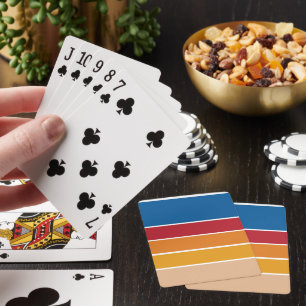 Design mit farbenfrohen Streifen im Vintage-Look Spielkarten
