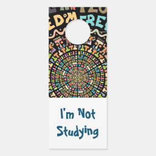 Design mit farbigen Buchstaben Türanhänger