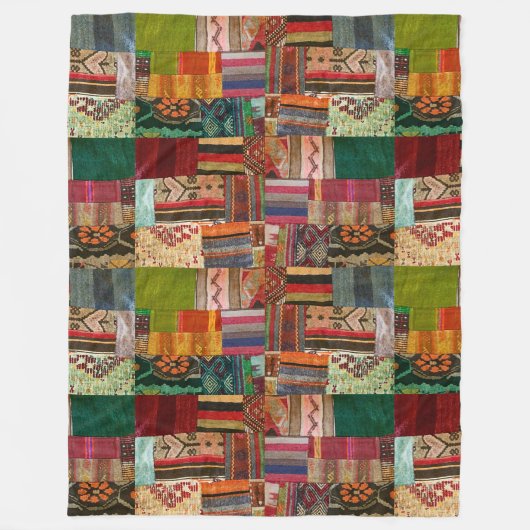 Design-Patchwork-Tapisserie für Rot und Grün Kilim Fleecedecke (Vorderseite)