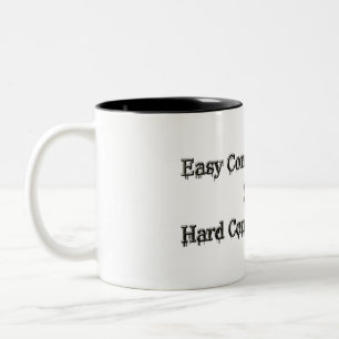 Design über einfache Arbeit und harte Arbeitsbezie Zweifarbige Tasse
