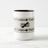 Design über einfache Arbeit und harte Arbeitsbezie Zweifarbige Tasse (Mittel)