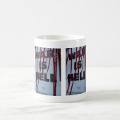 Design Vermelho de Expressão Urbana War is Hell Kaffeetasse (Mittel)