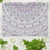 Design von Lavendel und Green Mandala Geschirrtuch (Gefaltet)