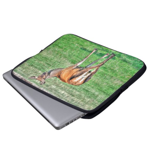 Design von Rotwild und Wildtieren Laptopschutzhülle (Vorne Knopf)