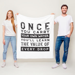 Design von Weisheit-Zitaten - Wert jedes einzelnen Fleecedecke