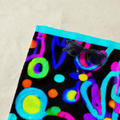 Designdesign in Neon Pattern Strandtuch (Beispiel)