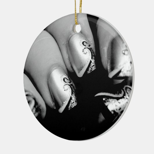 Designer Fingernails Keramik Ornament (Links)