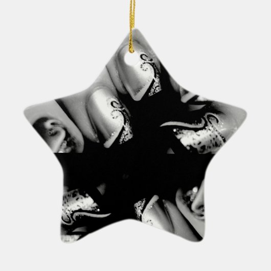 Designer Fingernails Keramikornament (Vorne)