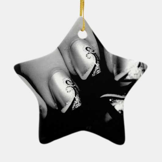 Designer Fingernails Keramikornament (Hinten)