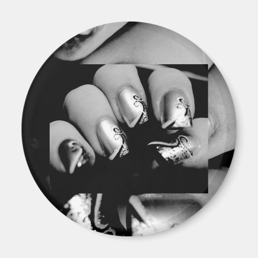 Designer Fingernails Magnet (Vorne)