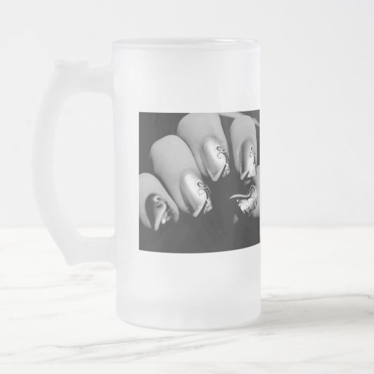 Designer Fingernails Mattglas Bierglas (Links)