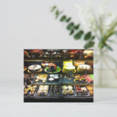 Dessert Display Case Postkarte (Stehend Vorderseite)