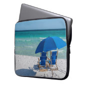 Destin Florida Stühle und Umbrettplakette Laptopschutzhülle (Vorderseite Links)