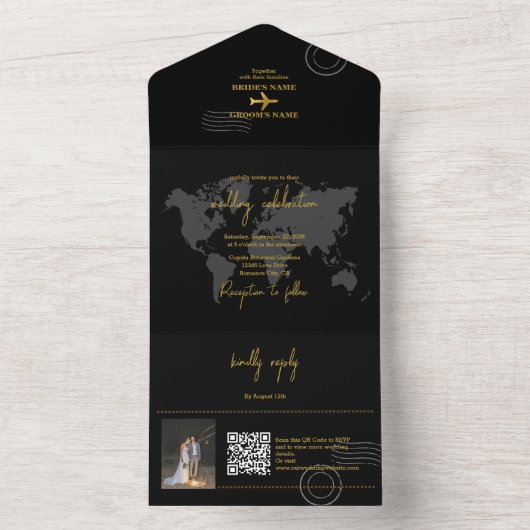 Destination Wedding World Passport Black Gold All In One Einladung (Innen Boden)