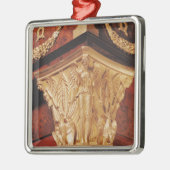Detail des winged Sieges Ornament Aus Metall (Links)