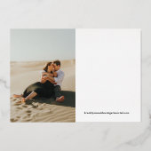 Detail-Foto-Karte für moderne Name gerettet Folieneinladung (Rückseite)