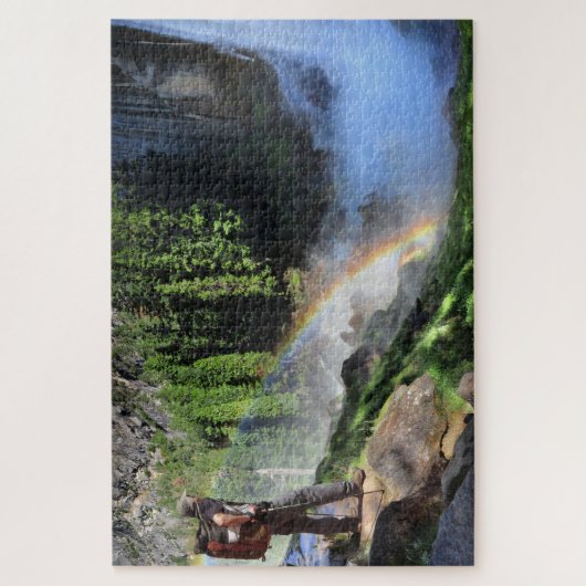 Detail: Vernal Fall Hiker und Regenbogen - Yosemit Puzzle (Vertikal)